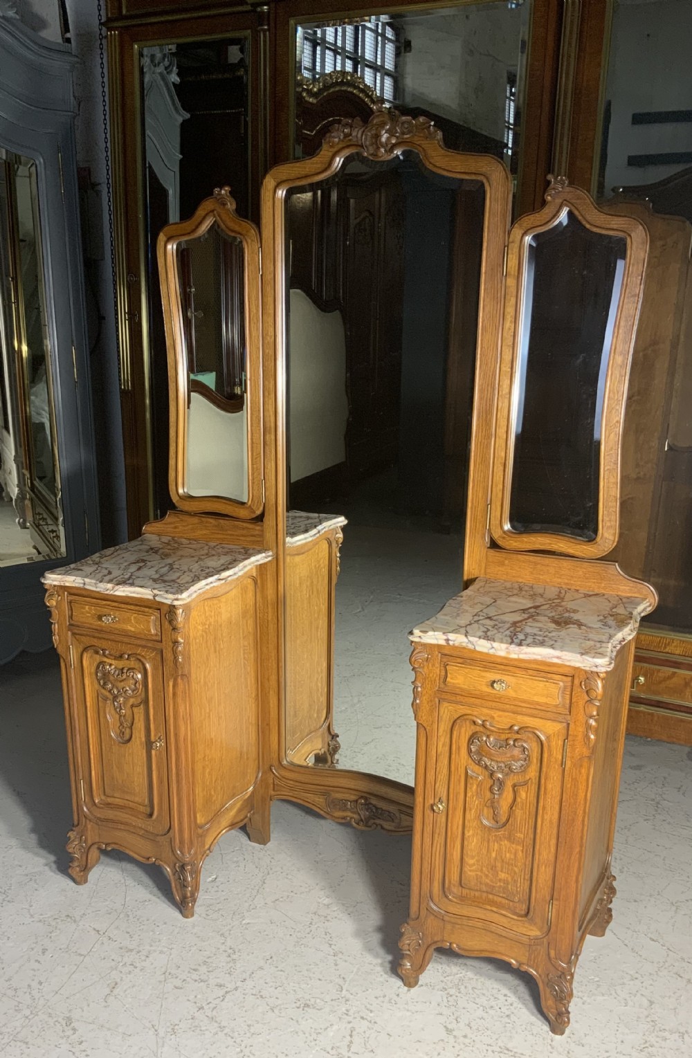 Vintage oak dressing shop table