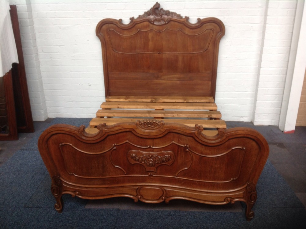 kingsize oak french carved bed