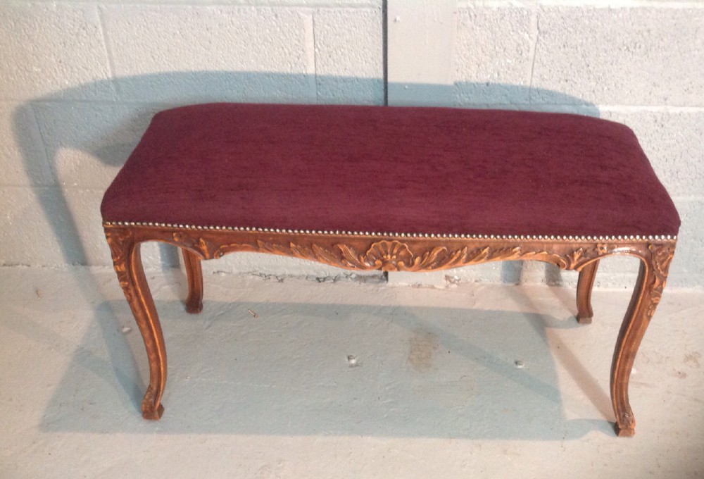 carved french window seat