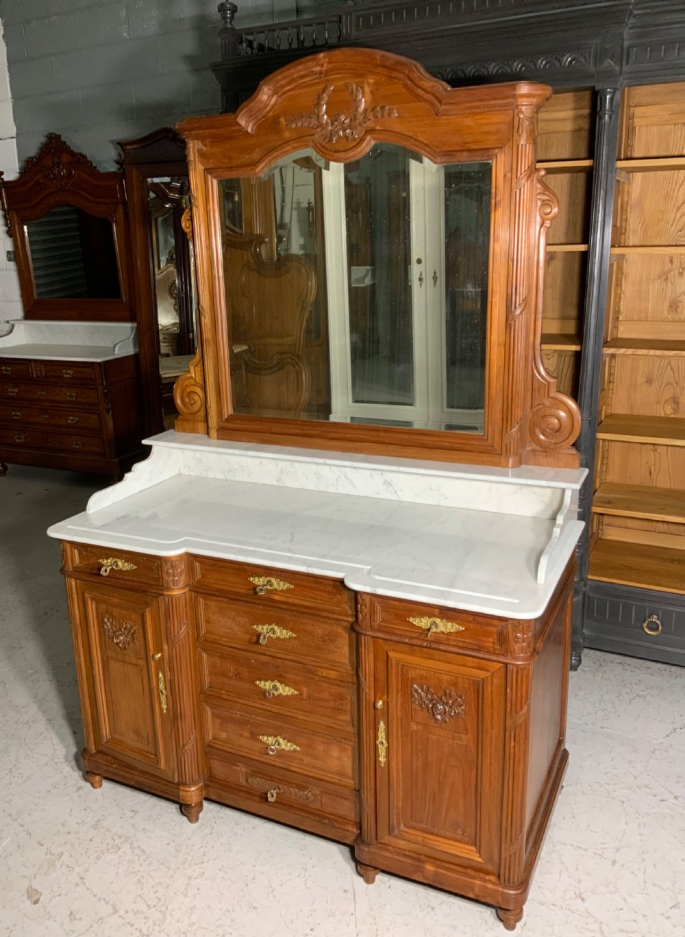 mahogany french washstand